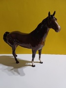 Royal Doulton Beswick kon z podwiniętym ogonem