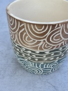 Doniczka ceramiczna ręcznie robiona