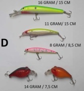 Czwarty zestaw wędkarskich przynęt + dodatki