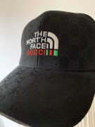 Czapka z daszkiem The North Face x Gucci.