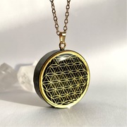 Orgonit osobisty z czarnym turmalinem oraz kwiatem życia