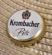 Kapsel Krombacher butelkowane Niemcy 