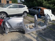 PRÓG PARWY CAŁY  opel crossland