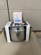 Smukee garnek stalowy z pokrywą do odcedzania i gratis masażer do ciała