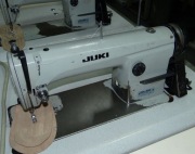 JUKI DDL-888 stebnówka płaska 400V transport ząbkowy maszyna do szycia