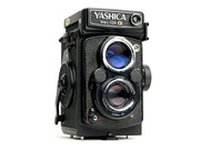 Aparat średnioformatowy Yashica mat 124-G z yashinon 3.5/80