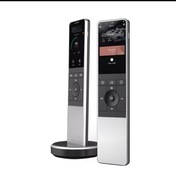 Inteligentny pilot smart Tuya z ekranem dotykowym 