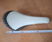 SIODŁO FIZIK GOBI WING TAIL FLEX XM – stan Idealny
