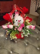 Box prezentowi ,z róż mydlanych z misiem, walentynki, na prezent