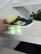 Nowe buty sneakersy świecące chłopięce geox 31 buty wiosenne