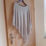 Poncho szare, asymetryczne, rozm. M