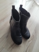 Buty damskie Easy Street w kolorze czarnym, wykonane z prawdziwej skóry
