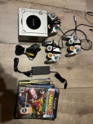 Konsola Nintendo Gamecube NTSC, 3 oryginalne pady, 14x gra, polski adapter