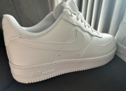 Buty sportowe typ Nike 44’