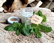 Mini Świeca sojowa od Sikorki świeża mięta 40 ml