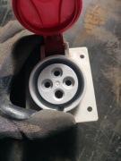 Gniazdo tablicowe 3P+E 16A