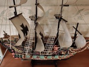 Statek z papieru i chleba duzy