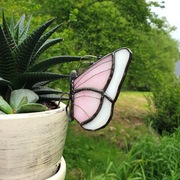 Witraż Tiffany Prezent Różowo perłowy motyl