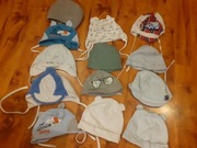 Czapki niemowlęce / zestaw