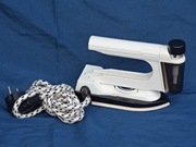 Żelazko turystyczne składane 240W firmy MTP model TR8SP stan bardzo dobry