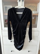 Welurowa sukienka mała czarna aksamitna elegancka mini klasyczna