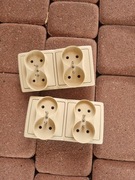 Dwa gniazdka pojedyncze Simon beżowy