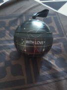 With love. Sol do stóp w bombce 