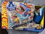 Hot Wheels City tor HDP06 atak rekina miejski port Nowy