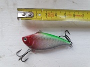 Wobler cykada na bolenia szczupaka 5,5 cm 11g tonący