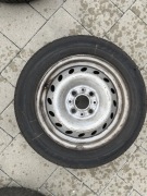 1 szt. Felgi stalowe z oponami 13” Fiat + gratis 2 opony 14”