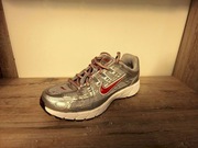 Buty sportowe Nike P-6000 srebrne rozmiar 33