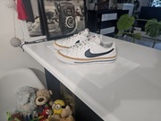 Nike legacy 42.5  27cm
