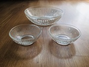 Szklane salaterki, miseczki. PRL. 3szt.