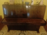 Pianino LIRIKA. Stan jak na zdjęciach.