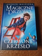 Lektura szklolna - Magiczne drzewo Czerwone krzesło