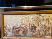 Gobelin przedstawiający Wenecką scenę z XX wieku z ramą.