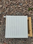 Grzejnik Radson panelowy stalowy 600x600 biały + mocowania
