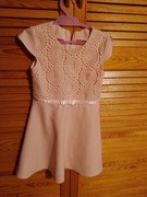 Sukienka na księżniczkę.