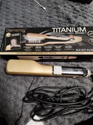 Demeliss TITANIUM Prostownica parowa