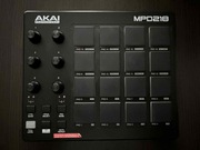 Kontroler Akai MPD218