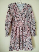 Cienka wygodna sukienka rozmiar 38/40