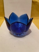 Pucharek kwiat szkło kobaltowe PRL