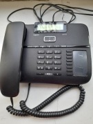 telefony stacjonarne ( sekretarsko-dyrektorski i bezprzewodowy)