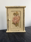 Drewniana skrzynka na klucze vintage