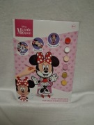 Wymaluj postać 3D Disney