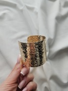 Złota bransoletka mankiet damska elegancka 