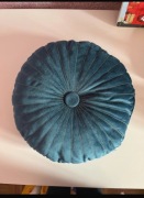 Poduszka okrągła sinsay home granatowa morska