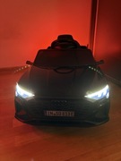 Audi SQ8 na akumulator 12V pilot