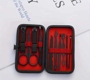 Profesjonalny Zestaw do Manicure i Pedicure z  - Przenośne Etui 