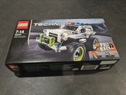 LEGO Technic 42047 Police Interceptor 2016 rok